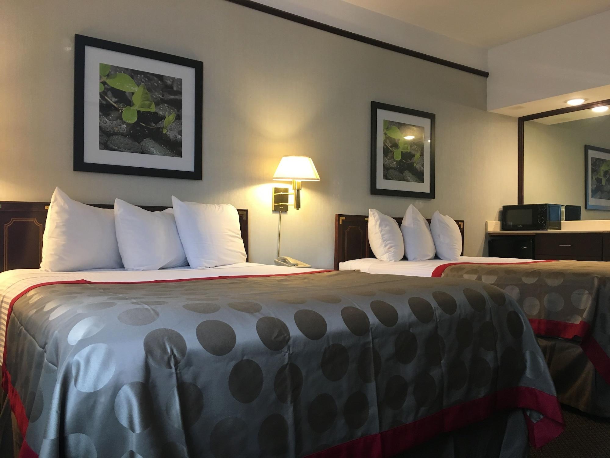 Ramada By Wyndham Airport Hotel Portland
