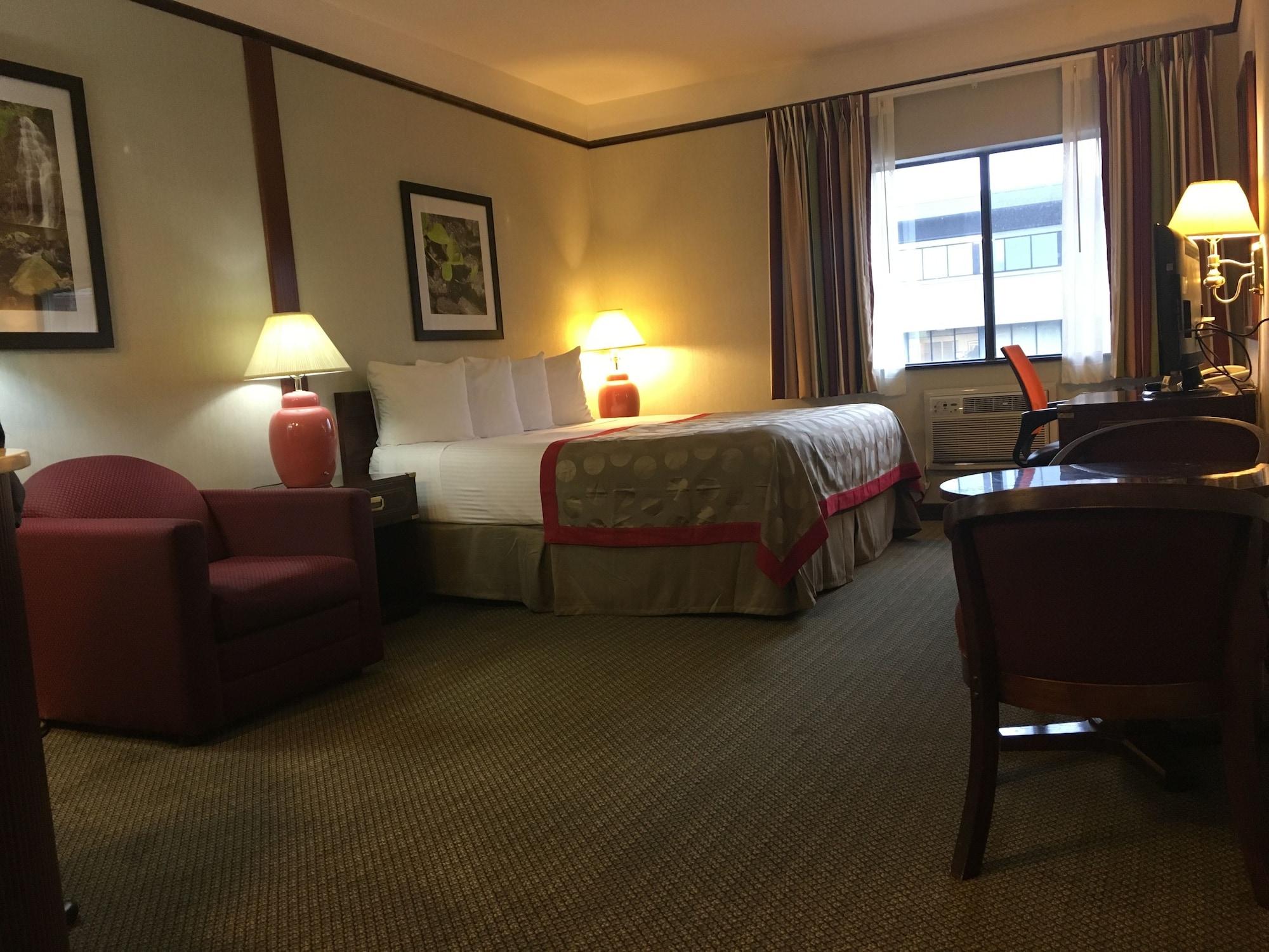 Hotel Ramada By Wyndham Airport Portland