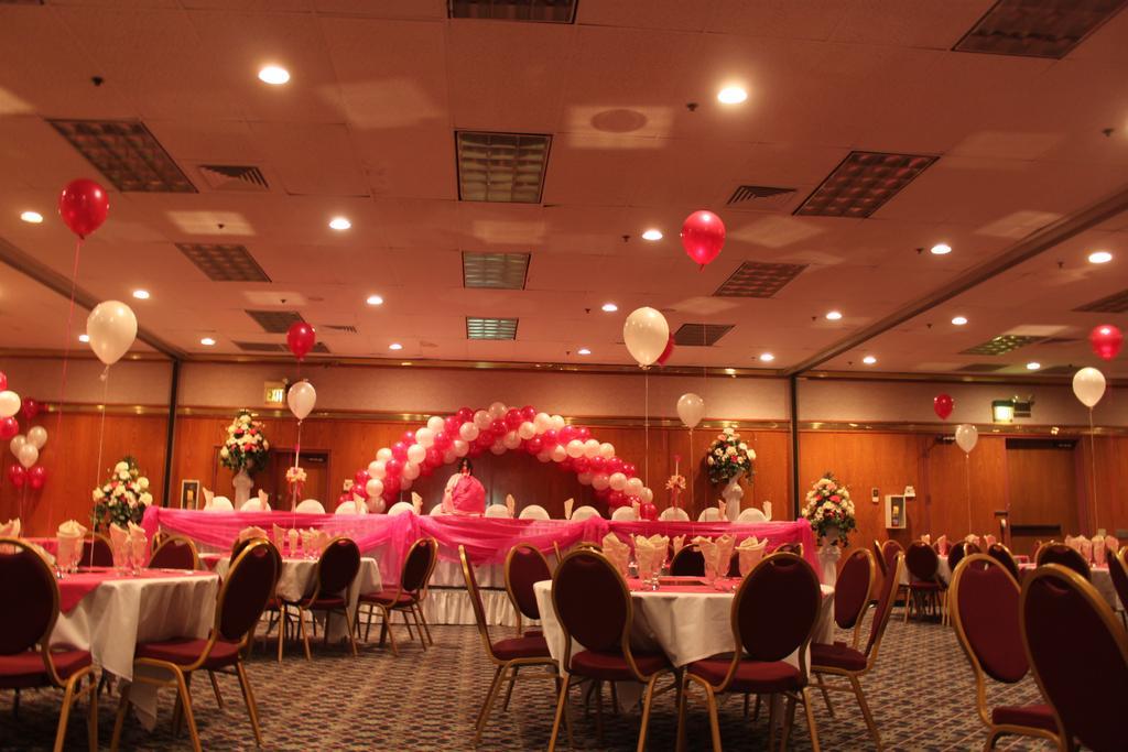 Ramada By Wyndham Airport Portland