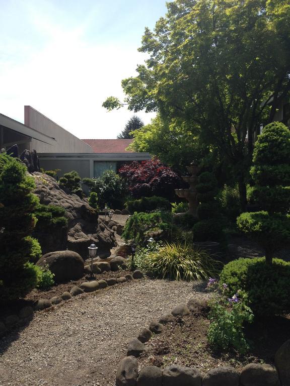 Ramada By Wyndham Airport Portland