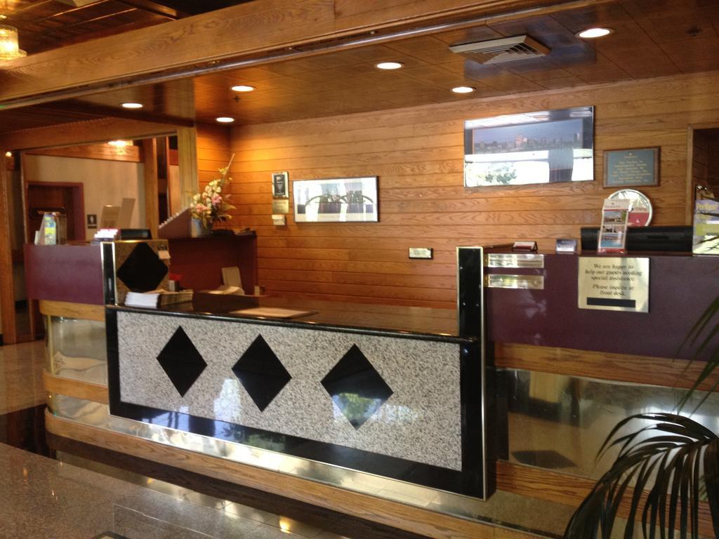 Ramada By Wyndham Airport 3* Portland
